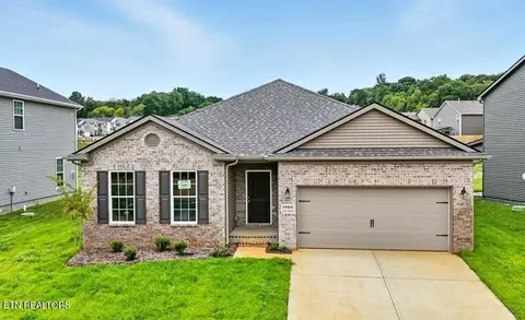 1666 Hickory Meadows Dr, Knoxville, TN 37932