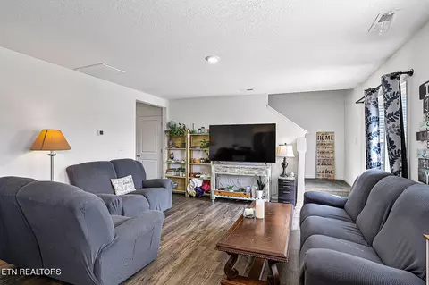 7443 Game Bird St, Corryton, TN 37721 photo 5