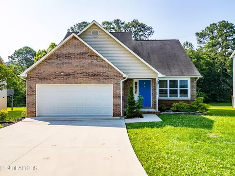 742 Colony Village Way, Knoxville, TN 37923