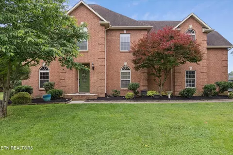 7519 Saddlebrooke Dr, Knoxville, TN 37938