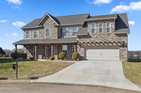 2636 Turkey Trot Ln, Knoxville, TN 37932