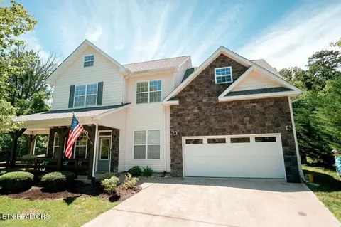 7119 Jackson Morgan Ln, Powell, TN 37849