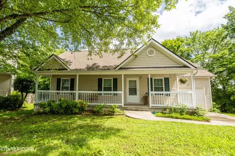 6101 Emerald Hills Ln, Knoxville, TN 37912