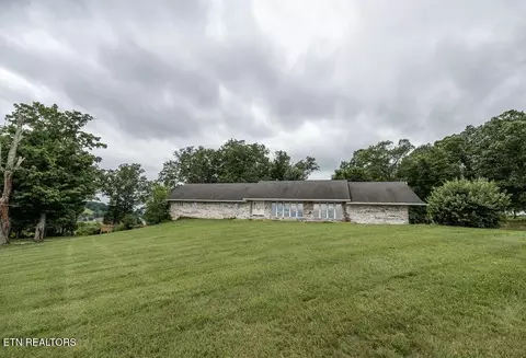 551 Douglas Dam Rd, Kodak, TN 37764