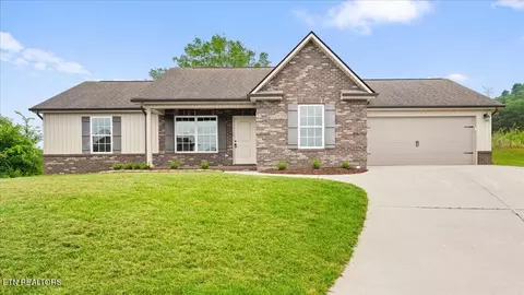 6500 Locust Grove Ln, Knoxville, TN 37918