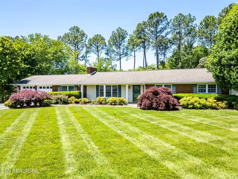 8145 Hayden Dr, Knoxville, TN 37919