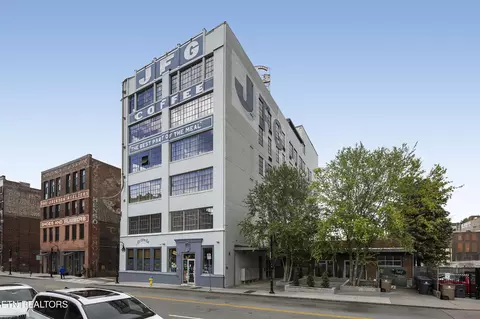 200 W Jackson Ave #206, Knoxville, TN 37902