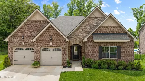 10842 Glory Maple Ln, Knoxville, TN 37932