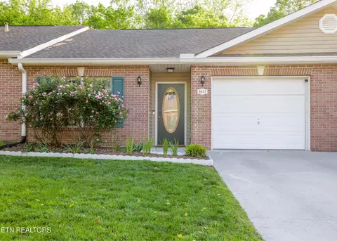 4027 Darwin Way, Knoxville, TN 37918