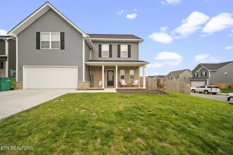 1212 Solstice Dr, Powell, TN 37849
