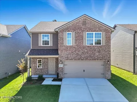 8828 Keenberg Ln, Knoxville, TN 37931