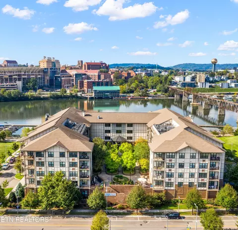 445 W Blount Ave #410, Knoxville, TN 37920