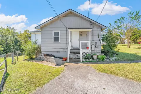 287 Jefferson Ave, Oak Ridge, TN 37830
