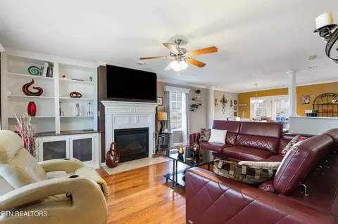 7701 Gilmore Ln, Corryton, TN 37721 photo 8