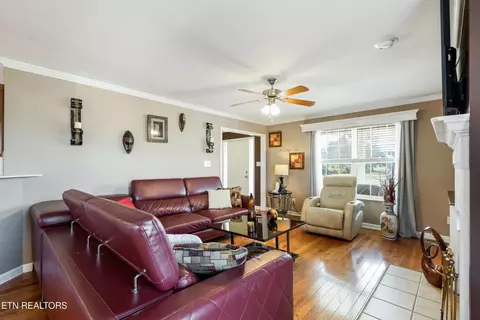 7701 Gilmore Ln, Corryton, TN 37721 photo 9