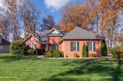 251 Mialaquo Cir, Loudon, TN 37774