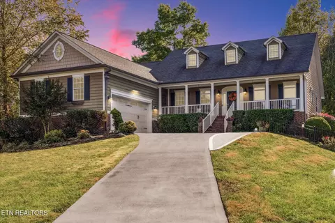 204 Twinleaf Ln, Knoxville, TN 37920