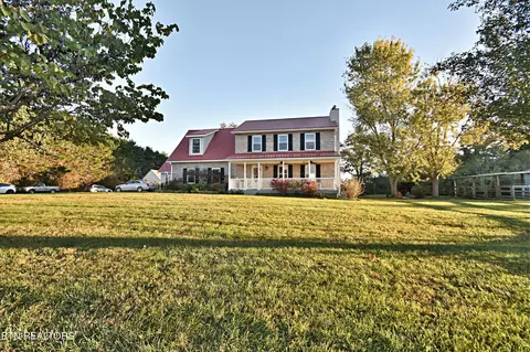 326 Richland Creek Dr, Blaine, TN 37709
