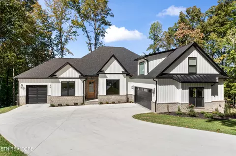 134 Tuhdegwa Way, Loudon, TN 37774