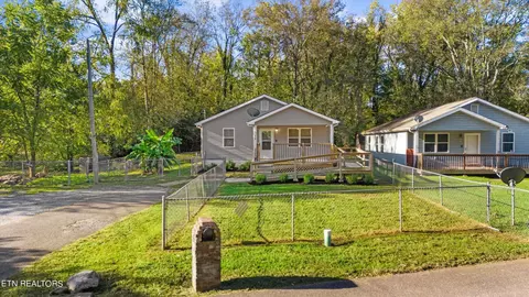 4329 Joe Lewis Rd, Knoxville, TN 37920