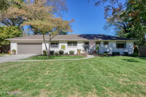 7117 Downing Dr, Knoxville, TN 37909
