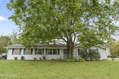 1736 Colonade Rd, Knoxville, TN 37922