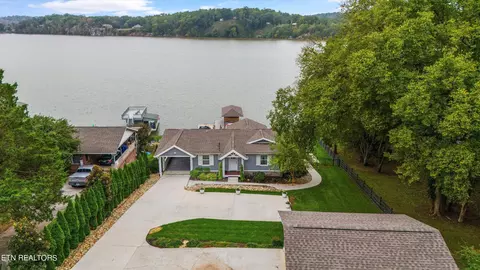 3109 Keller Bend Rd, Knoxville, TN 37922