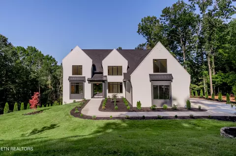 2445 Woodland Reserve Ln, Knoxville, TN 37919