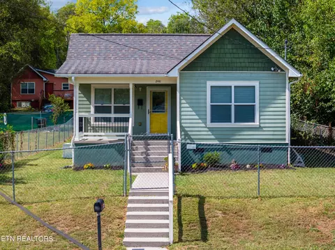 2441 Selma Ave, Knoxville, TN 37915