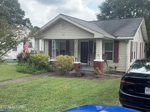 808 Freemason St, Knoxville, TN 37917