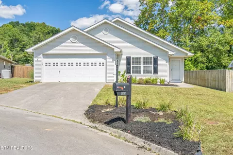 9318 Wells Station Rd, Knoxville, TN 37931