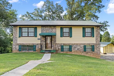4909 Kingman Dr, Knoxville, TN 37912
