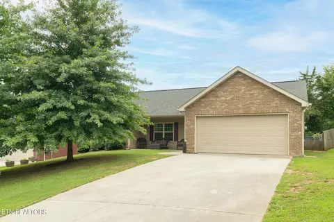 6909 Harvest Grove Ln, Knoxville, TN 37918
