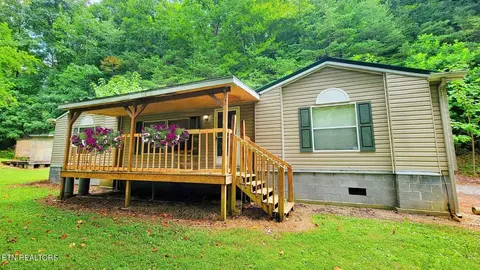 819 Ginseng Way, Parrottsville, TN 37843