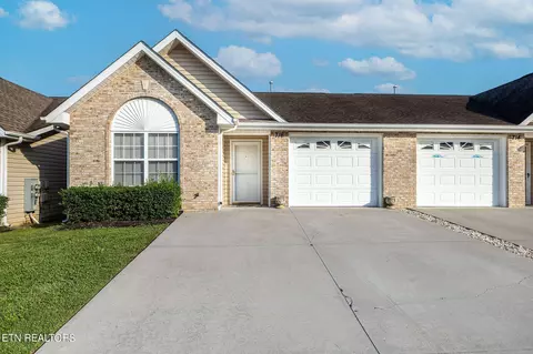 716 Graham Way, Knoxville, TN 37912