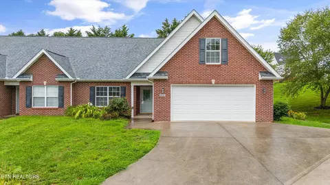 6179 Kristins Gate Way, Powell, TN 37849