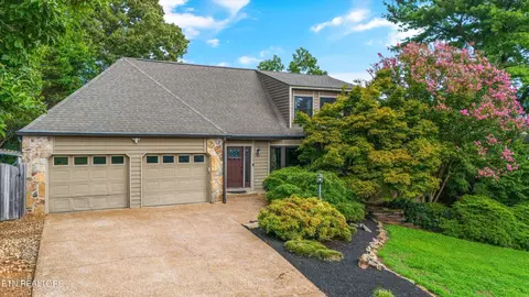 1724 Waterview Tr, Knoxville, TN 37922