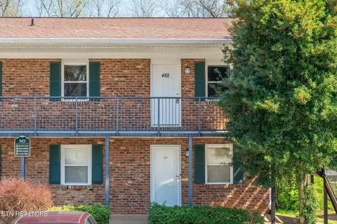 488 E Red Bud Rd, Knoxville, TN 37920