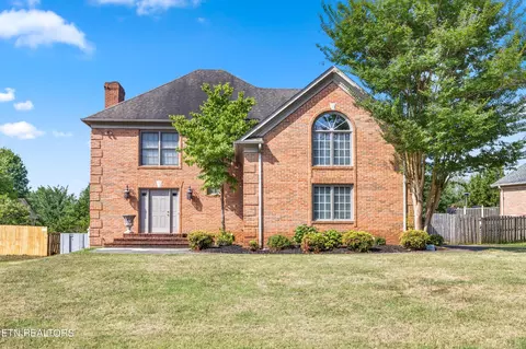 741 Sedgley Dr, Knoxville, TN 37922