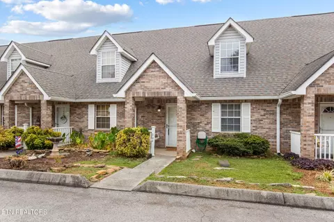 1004 Blinken St, Knoxville, TN 37932