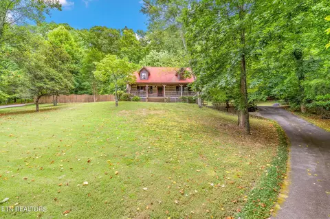 913 Paint Rock Ferry Rd, Kingston, TN 37763