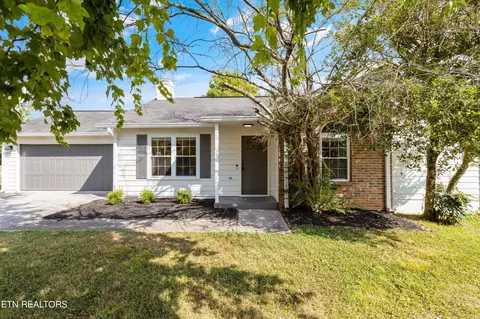 2424 Bainbridge Way, Powell, TN 37849