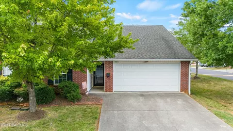 8603 Braveheart Way, Knoxville, TN 37923