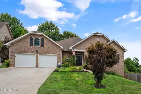 10309 Ivy Hollow Dr, Knoxville, TN 37931