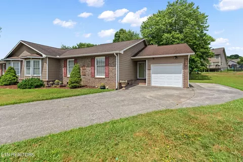 10 Breakers Ct, Clinton, TN 37716 photo 2