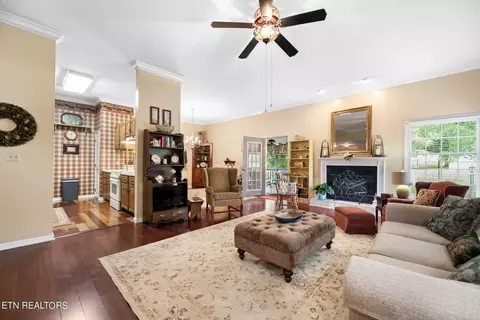 10 Breakers Ct, Clinton, TN 37716 photo 6