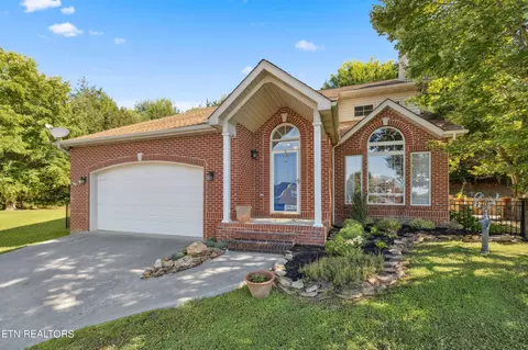 1578 Cider Ln, Powell, TN 37849