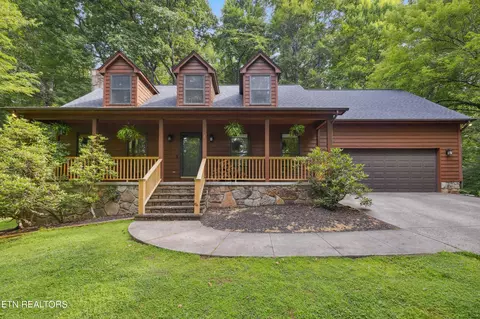 4825 Camby Ln, Knoxville, TN 37931