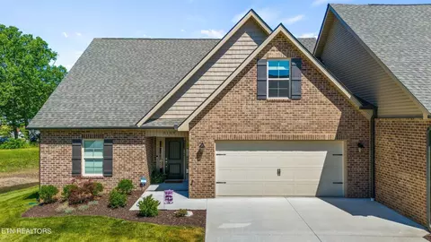 5109 Ivy Branch Ln, Knoxville, TN 37918