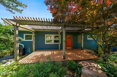 445 Circle Hill Dr, Knoxville, TN 37919
